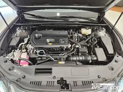 Lexus ES 2025 2.5 вариатор в Москве № 680331, миниатюра 7