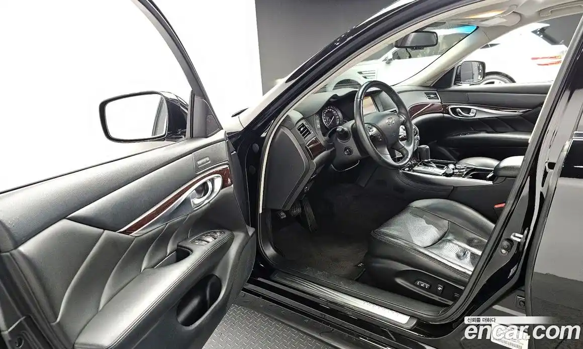 Infiniti M 2011 3.7 гидро в Москве № 716985, фото 11