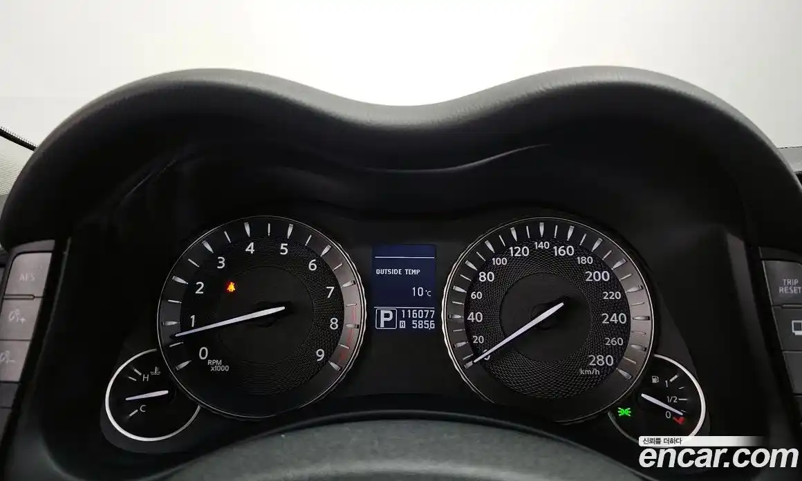 Infiniti M 2011 3.7 гидро в Москве № 716985, фото 8