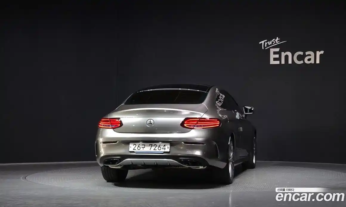 Mercedes-Benz C-Class 2017 2.0 гидро в Москве № 722529, фото 4