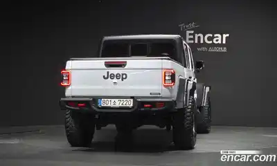Jeep Gladiator 2021 3.6 гидро в Москве № 725185, миниатюра 4