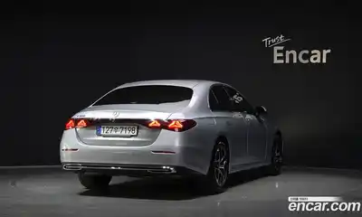 Mercedes-Benz E-Class 2024 2.0 гидро в Москве № 749012, миниатюра 2