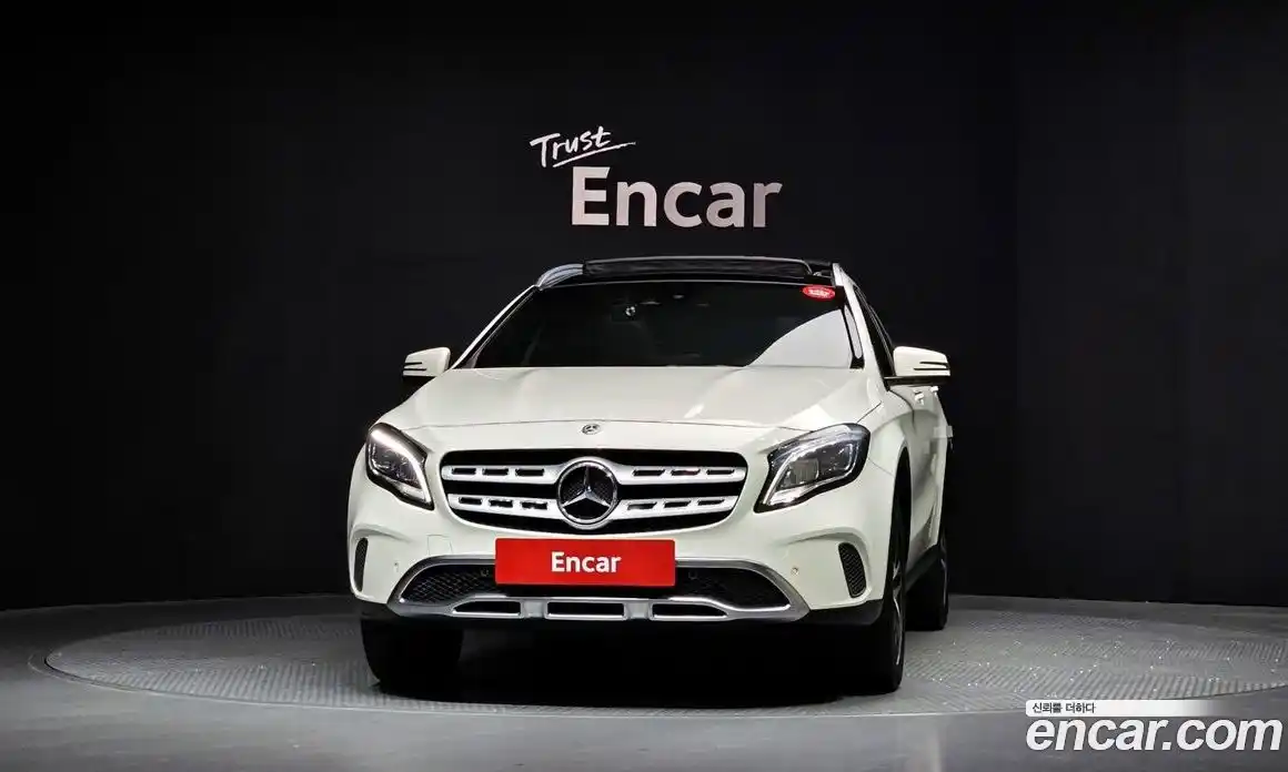 Mercedes-Benz GLA-Class 2018 2.0 гидро в Москве № 749202, фото 3