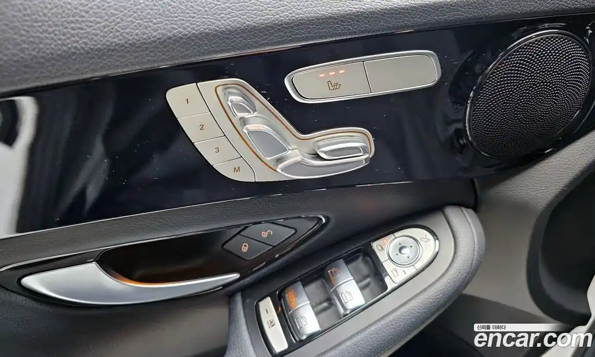 Mercedes-Benz C-Class 2019 2.0 гидро в Москве № 800997, фото 18