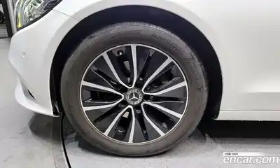 Mercedes-Benz C-Class 2019 2.0 гидро в Москве № 800997, миниатюра 5