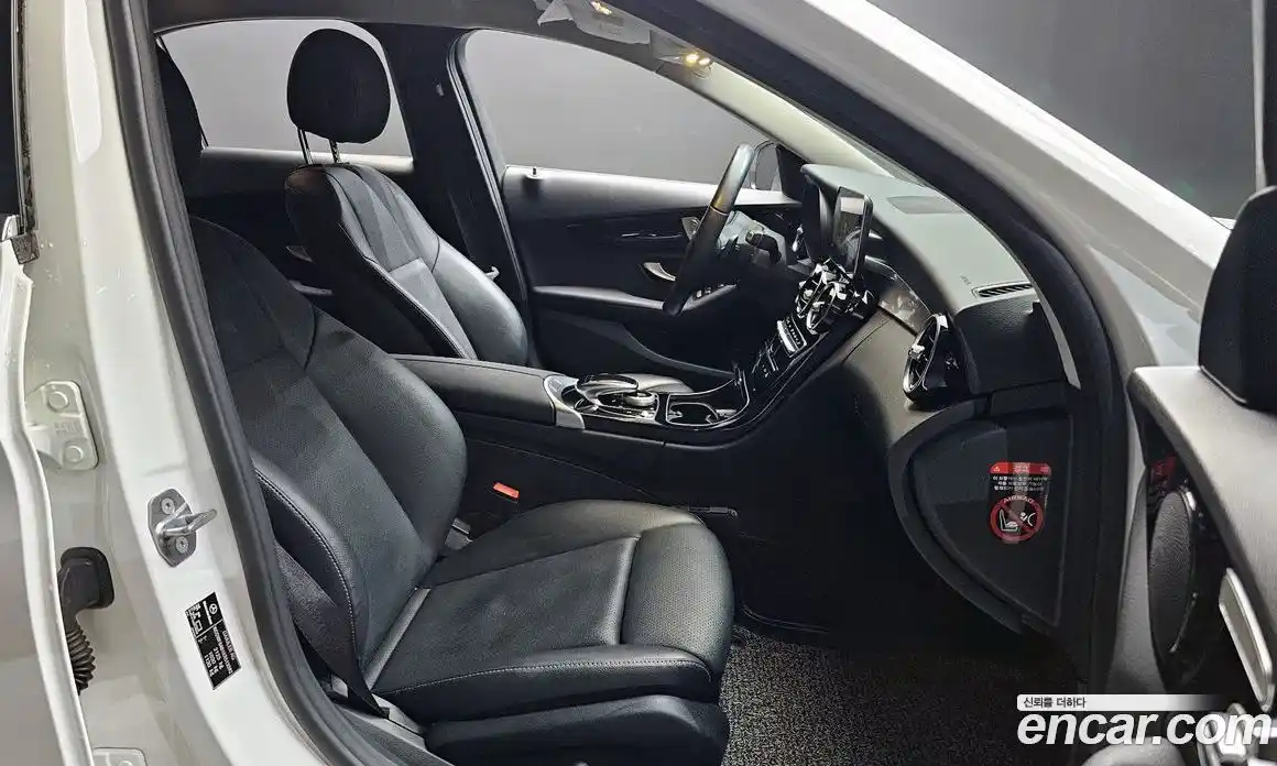 Mercedes-Benz C-Class 2019 2.0 гидро в Москве № 800997, фото 10