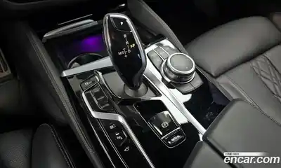 BMW 5-Series 2022 2.0 гидро в Москве № 821500, миниатюра 9