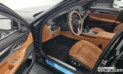 BMW 7-Series 2021 3.0 гидро в Москве № 821505, миниатюра 11