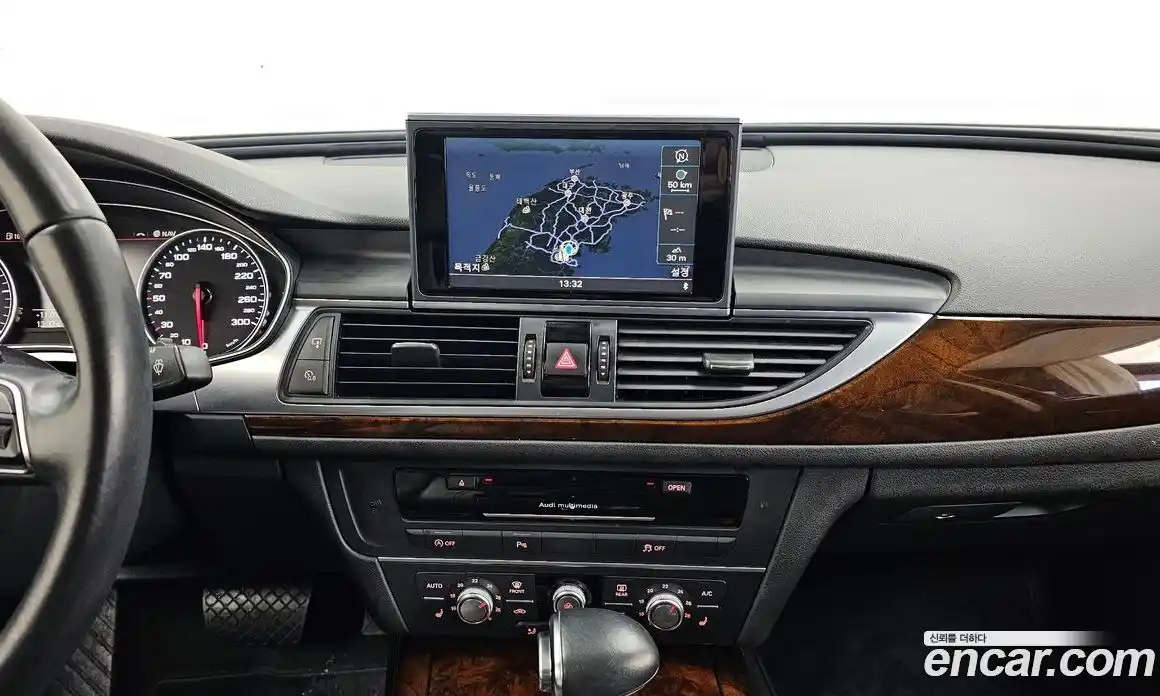Audi A6 2015 2.0 гидро в Москве № 823465, фото 14