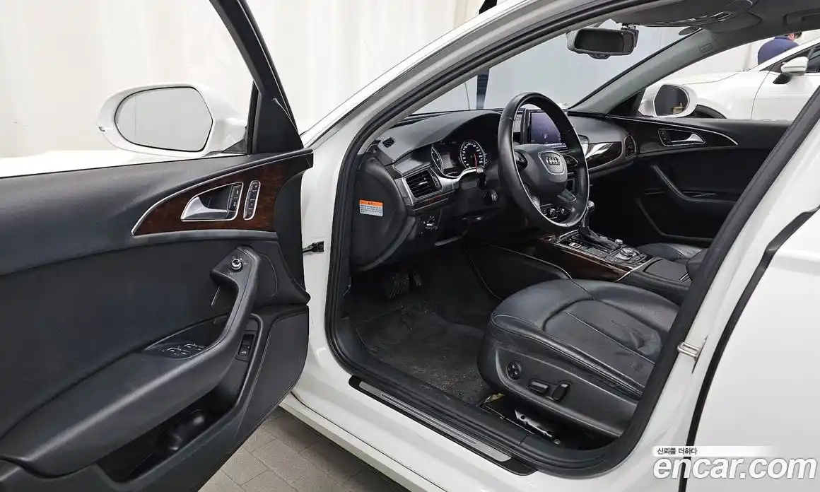 Audi A6 2015 2.0 гидро в Москве № 823465, фото 10