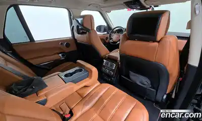 Land Rover Range-Rover 2017 4.4 гидро в Москве № 824837, миниатюра 12