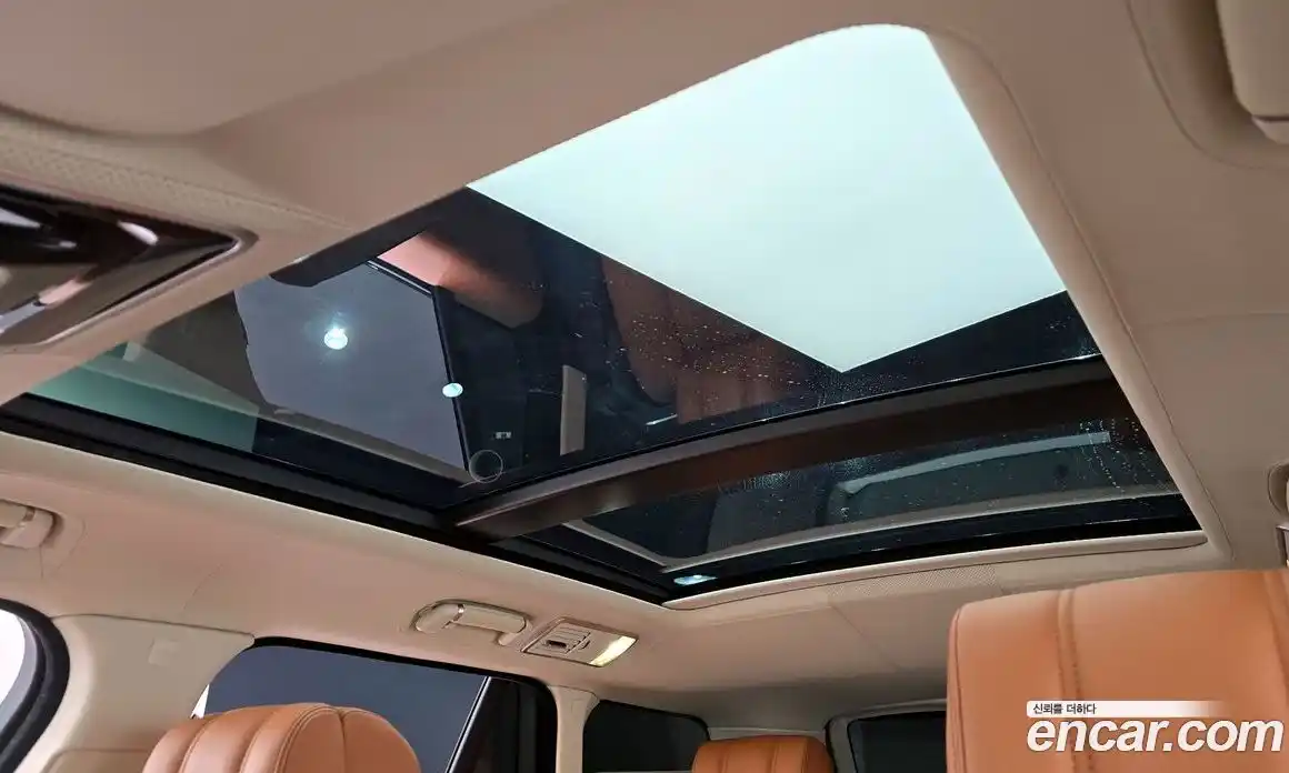 Land Rover Range-Rover 2017 4.4 гидро в Москве № 824837, фото 18