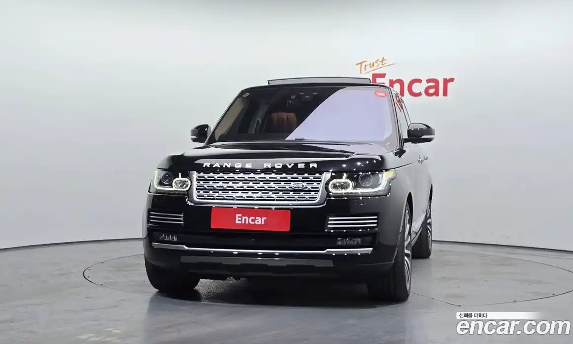 Land Rover Range-Rover 2017 4.4 гидро в Москве № 824837, фото 3