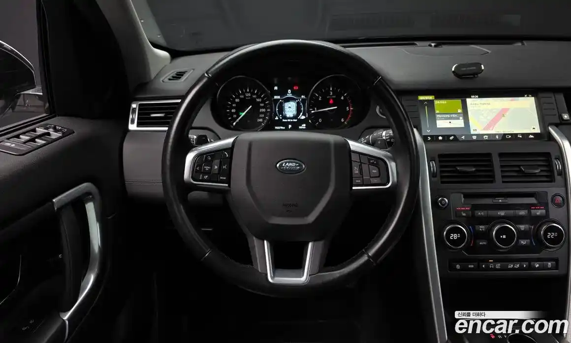 Land Rover Discovery Sport 2019 2.0 гидро в Москве № 825081, фото 13