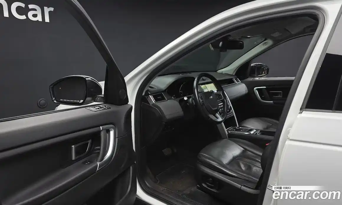 Land Rover Discovery Sport 2019 2.0 гидро в Москве № 825081, фото 10
