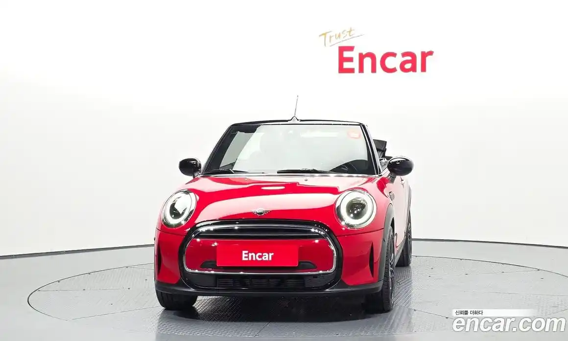 Mini Cooper Convertible 2024 1.5 гидро в Москве № 825258, фото 3