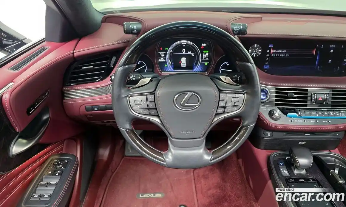 Lexus LS 2018 3.5 гидро в Москве № 825854, фото 13