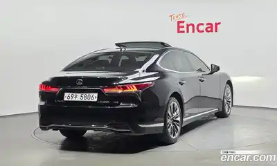 Lexus LS 2018 3.5 гидро в Москве № 825854, миниатюра 2