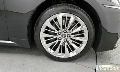 Lexus LS 2018 3.5 гидро в Москве № 825854, миниатюра 5