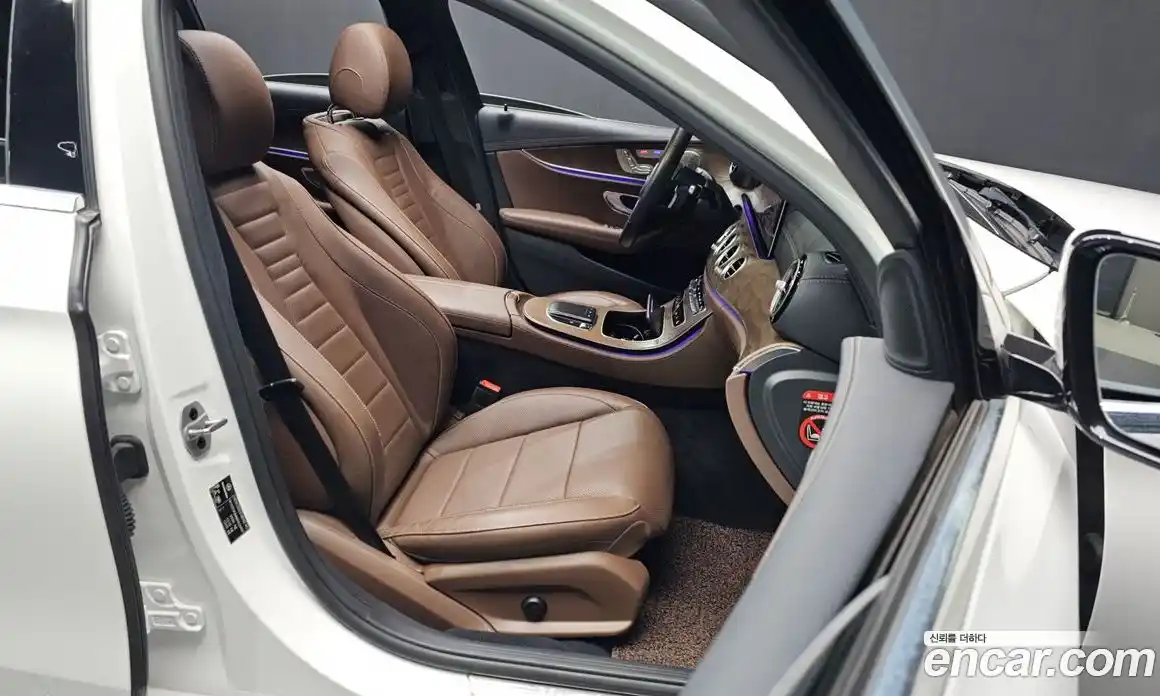 Mercedes-Benz E-Class 2021 1.9 гидро, фото 11