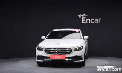 Mercedes-Benz E-Class 2021 1.9 гидро, миниатюра 3