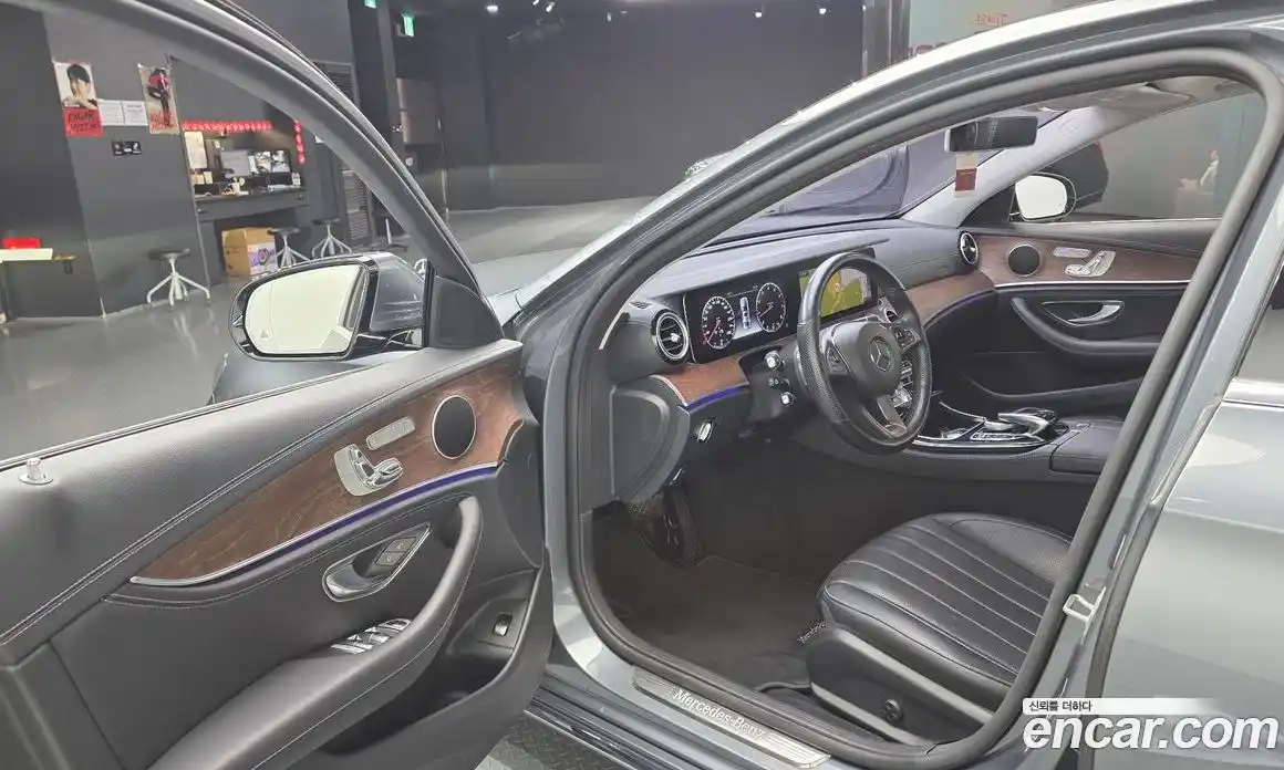 Mercedes-Benz E-Class 2016 2.0 гидро в Москве № 859501, фото 11