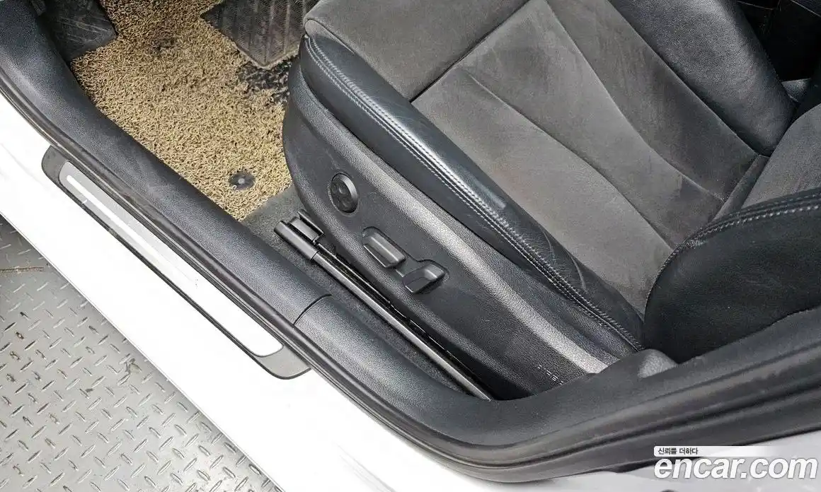 Audi A3 2016 2.0 гидро в Москве № 860009, фото 18