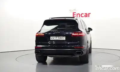 Porsche Cayenne 2015 3.0 гидро в Москве № 860984, миниатюра 4