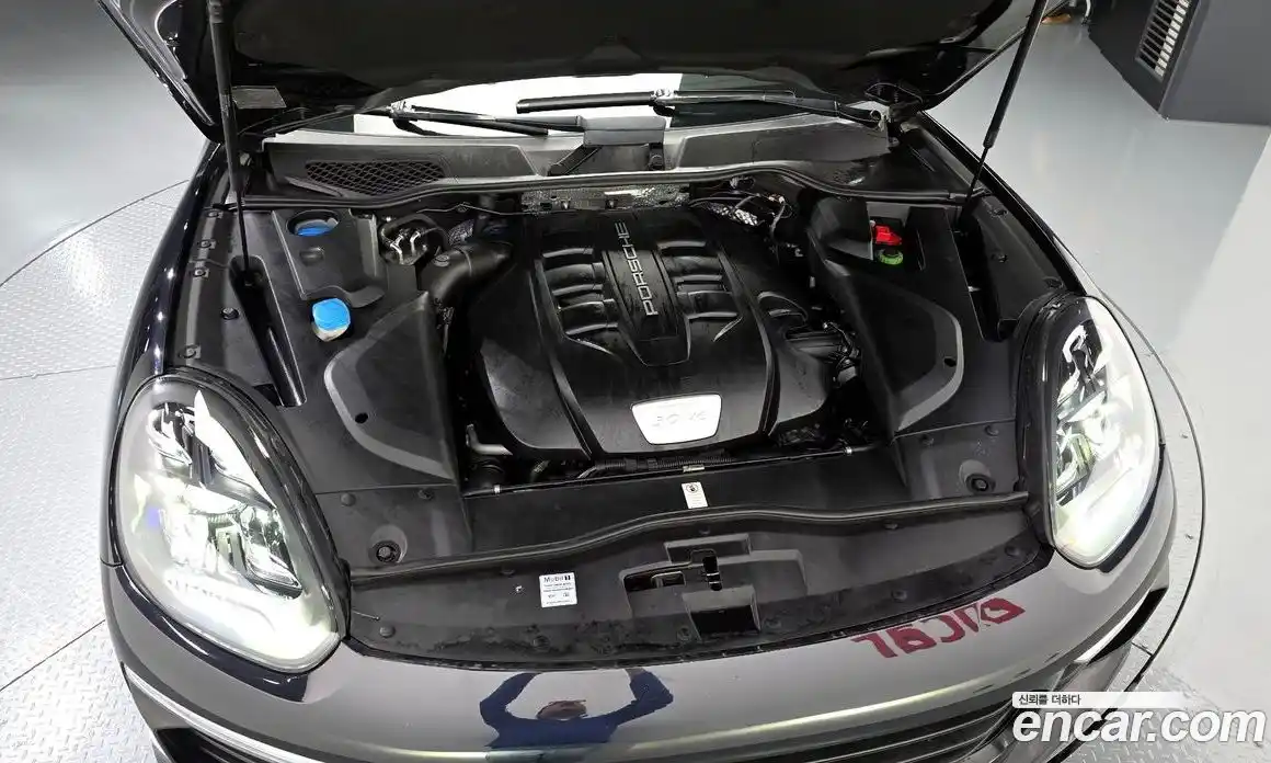 Porsche Cayenne 2015 3.0 гидро в Москве № 860984, фото 6