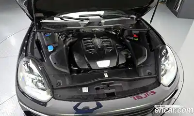 Porsche Cayenne 2015 3.0 гидро в Москве № 860984, миниатюра 6