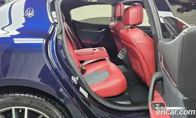 Maserati Ghibli 2021 2.0 гидро в Москве № 863354, миниатюра 12