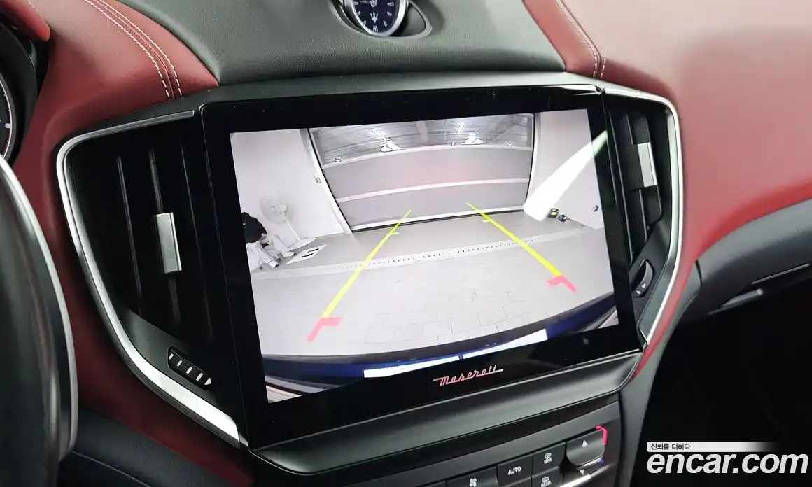 Maserati Ghibli 2021 2.0 гидро в Москве № 863354, фото 16