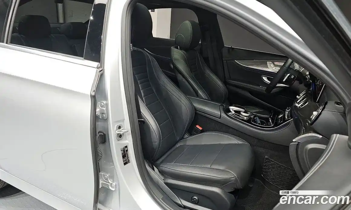Mercedes-Benz E-Class 2020 2.0 гидро, фото 12