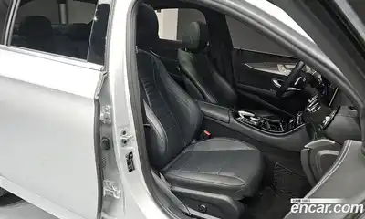 Mercedes-Benz E-Class 2020 2.0 гидро, миниатюра 12