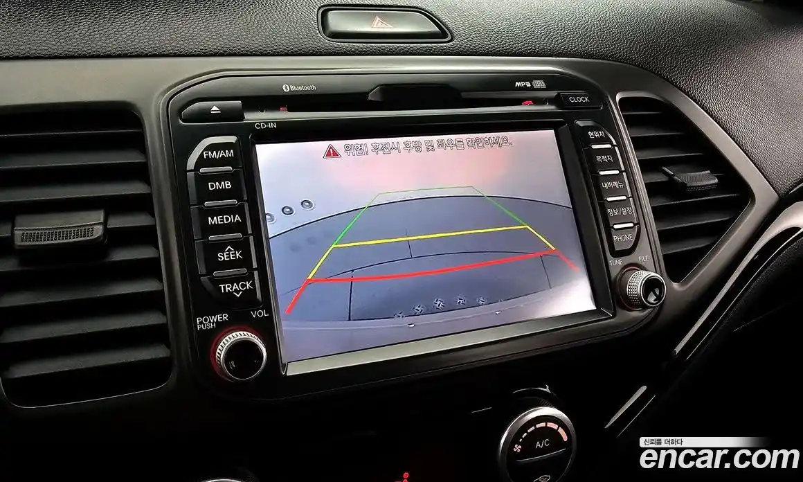 Kia Morning 2013 1.0 Автомат в Москве № 929586, фото 16