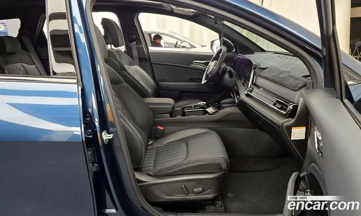 Kia Sportage 2023 1.6 Автомат в Москве № 929693, фото 11