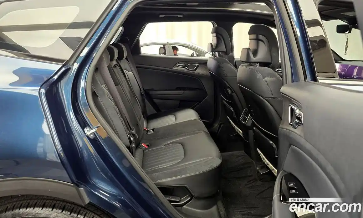 Kia Sportage 2023 1.6 Автомат в Москве № 929693, фото 12