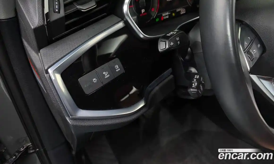 Audi Q3 2023 2.0 Автомат в Москве № 970444, фото 17