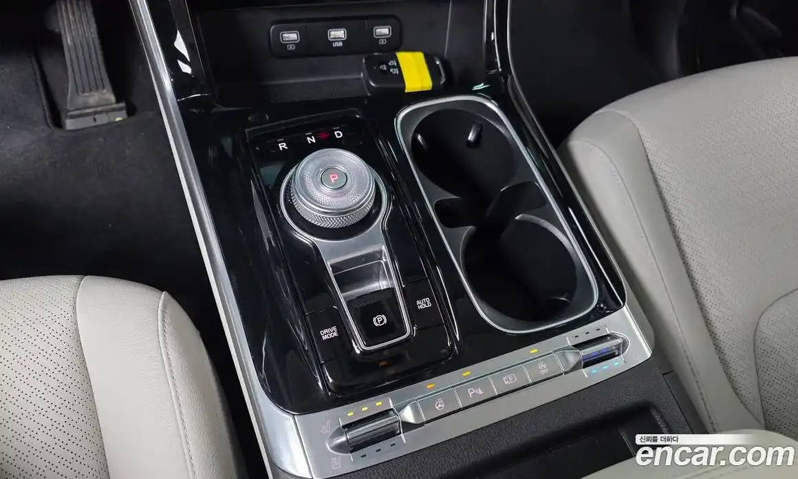 Kia Canival 2021 2.2 Автомат в Москве № 972566, фото 9