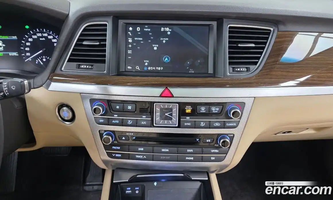 Genesis G80 2017 3.3 Автомат в Москве № 973150, фото 16