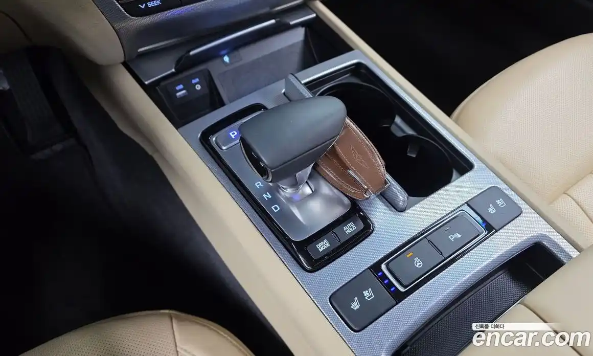 Genesis G80 2017 3.3 Автомат в Москве № 973150, фото 9