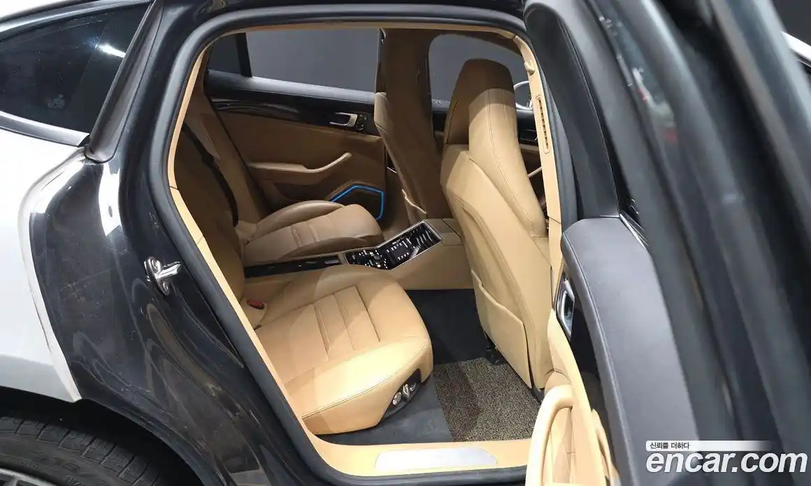 Porsche Panamera 2018 3.0 гидро в Москве № 974262, фото 12