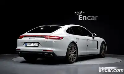 Porsche Panamera 2018 3.0 гидро в Москве № 974262, миниатюра 2