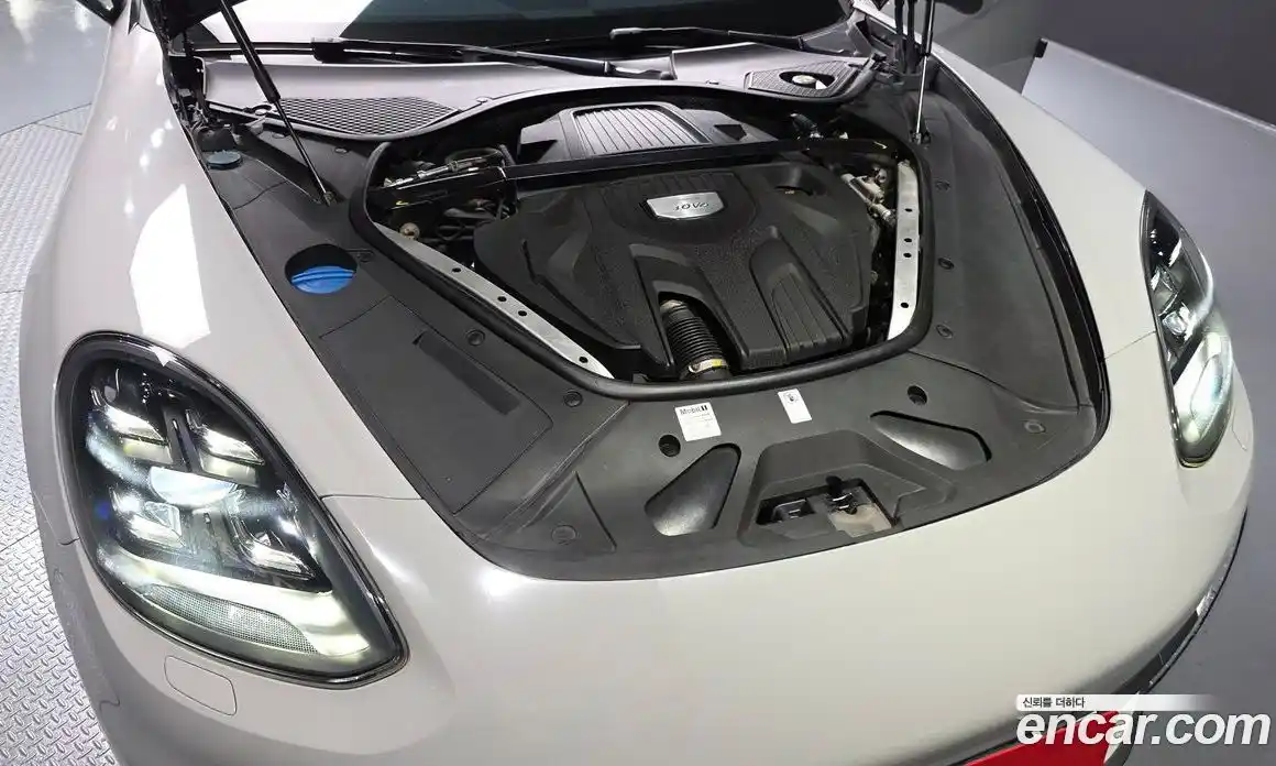 Porsche Panamera 2018 3.0 гидро в Москве № 974262, фото 6
