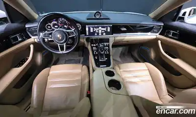Porsche Panamera 2018 3.0 гидро в Москве № 974262, миниатюра 7