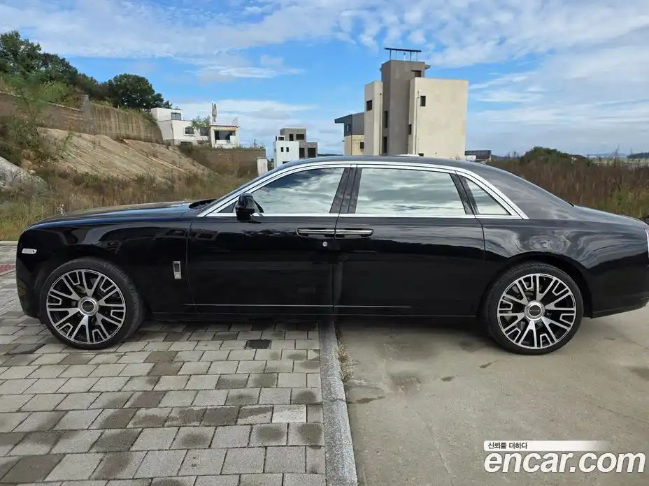 Rolls-Royce Ghost 2016 6.6 гидро в Москве № 976638, фото 3