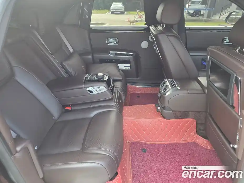 Rolls-Royce Ghost 2016 6.6 гидро в Москве № 976638, фото 6