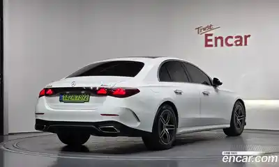 Mercedes-Benz E-Class 2025 2.0 Автомат в Москве № 1001311, миниатюра 2