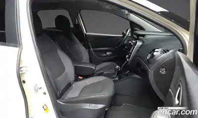 Renault QM3 2015 1.5 Автомат в Москве № 1003661, миниатюра 11