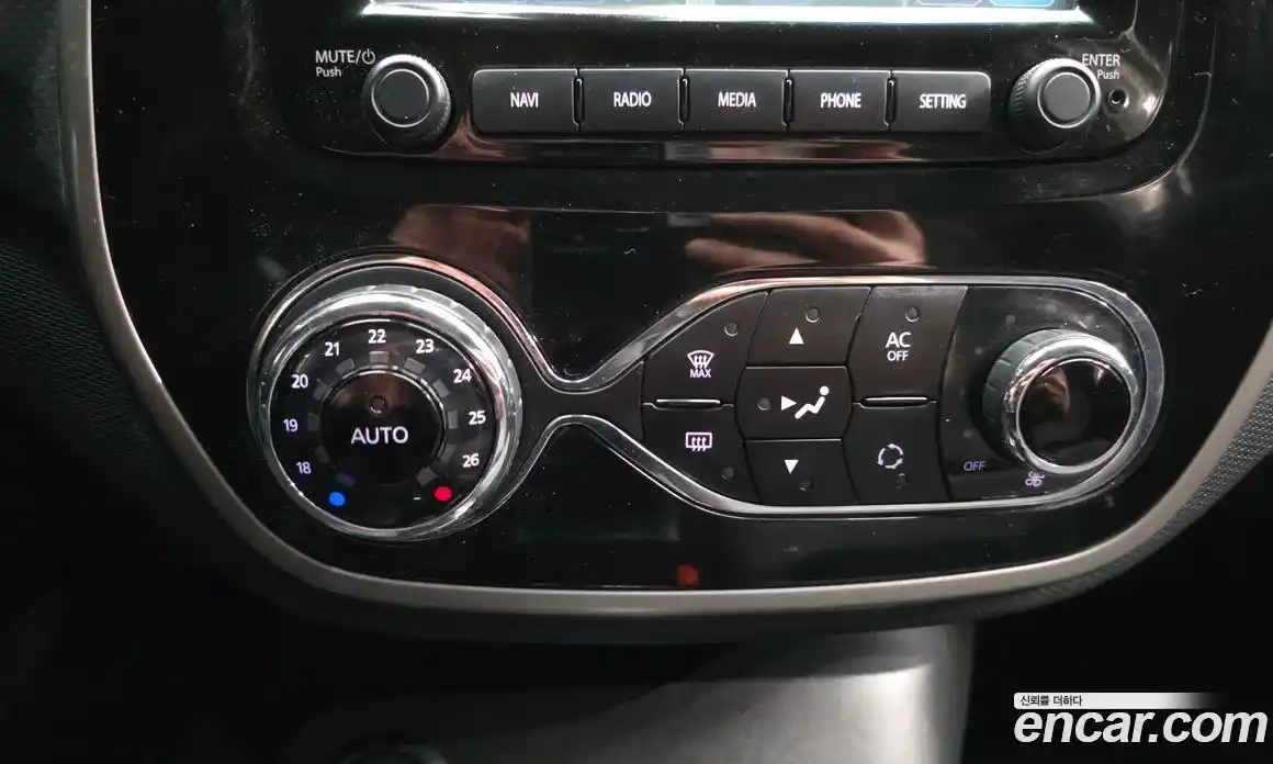 Renault QM3 2015 1.5 Автомат в Москве № 1003661, фото 16